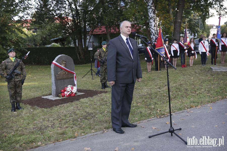 ODSONICIE POMNIKA GENERAA NIECZUJA OSTROWSKIEGO., fot. 6