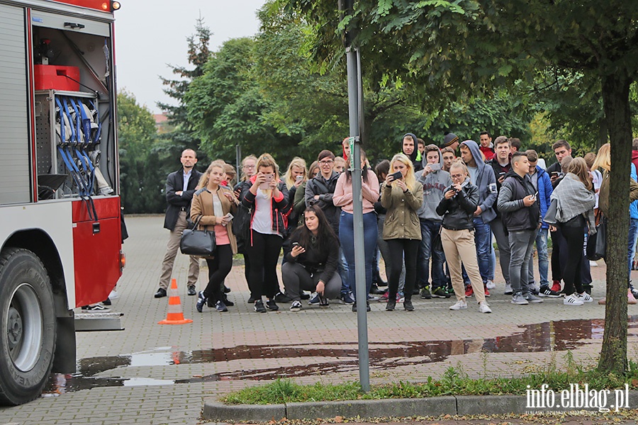 Atak terorystyczny w Elblgu-wiczenia sub mundurowych., fot. 67