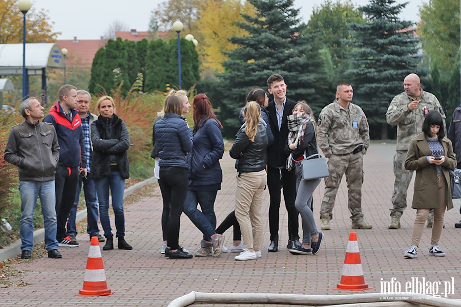 Atak terorystyczny w Elblgu-wiczenia sub mundurowych., fot. 72