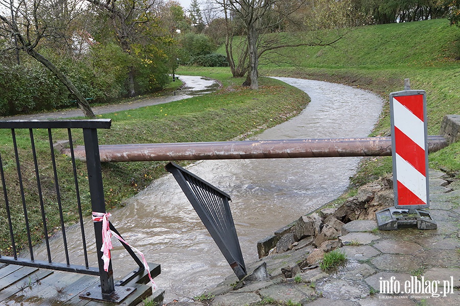 Trwa walka z żywiołem, fot. 3