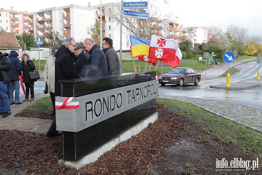 Rondo Tarnopol odsłonięcie tablicy z nazwą., fot. 20