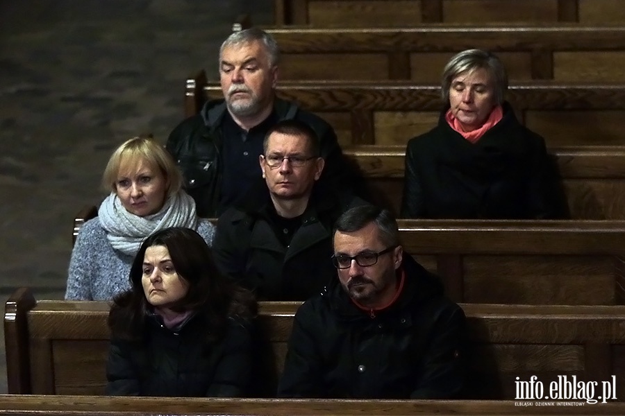 Policyjny chr wykona pieni patriotyczne w elblskiej Katedrze, fot. 10