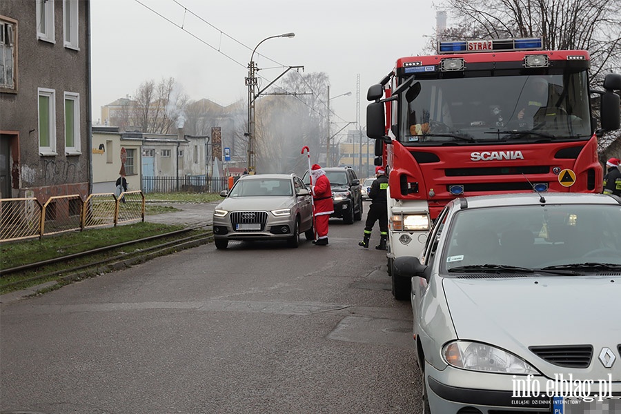 Elblscy straacy ponownie odwiedzili Angelik, fot. 2