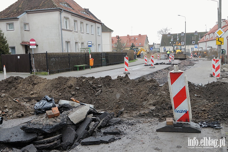 Mieszkacy Zatorza odliczaj miesice do koca budowy wiaduktu., fot. 15