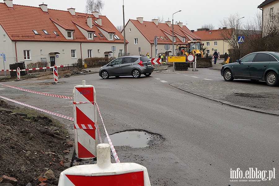 Mieszkacy Zatorza odliczaj miesice do koca budowy wiaduktu., fot. 28