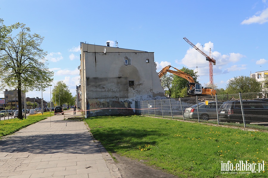 Rozbirka budynku przy Al. Grunwaldzka 107, fot. 18