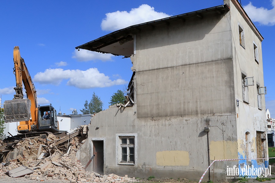 Rozbirka budynku przy Al. Grunwaldzka 107, fot. 28