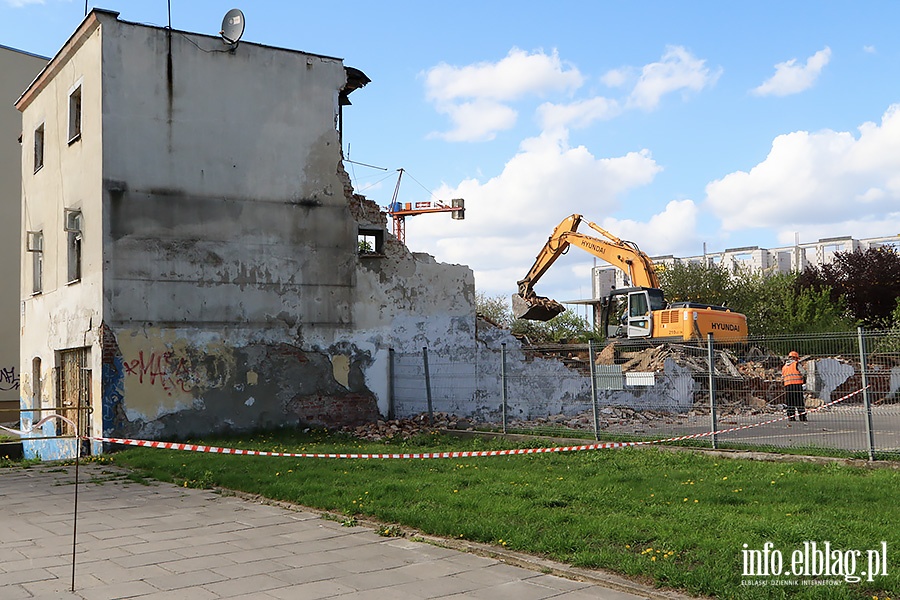 Rozbirka budynku przy Al. Grunwaldzka 107, fot. 30