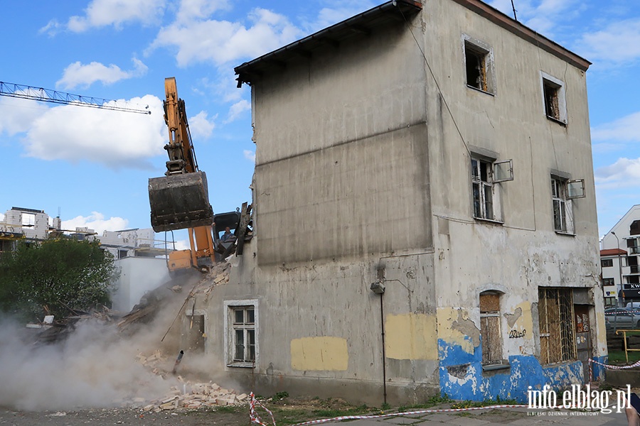 Rozbirka budynku przy Al. Grunwaldzka 107, fot. 32