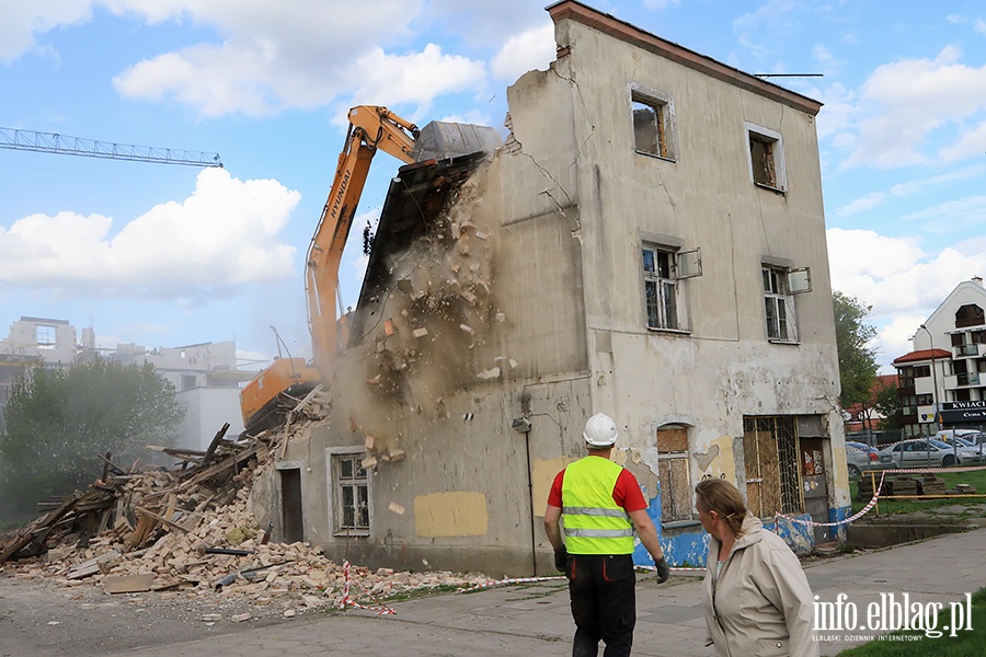 Rozbirka budynku przy Al. Grunwaldzka 107, fot. 36