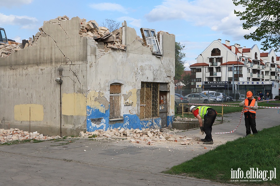 Rozbirka budynku przy Al. Grunwaldzka 107, fot. 48