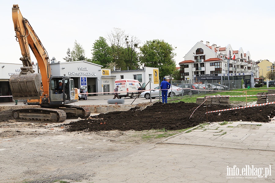 Rozbirka budynku przy Al. Grunwaldzka 107, fot. 53