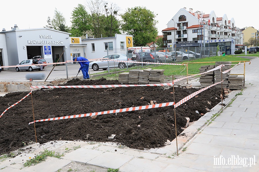 Rozbirka budynku przy Al. Grunwaldzka 107, fot. 54