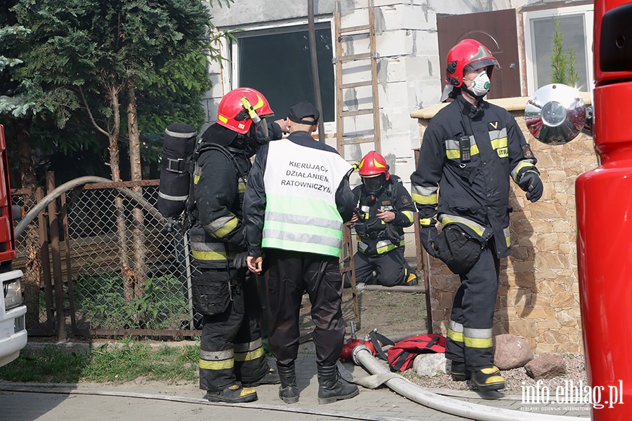 Pożar pustostanu przy ulicy Olsztyńskiej., fot. 23