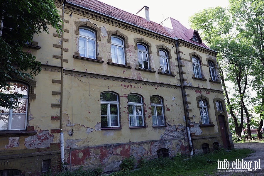 Zabytek przy ul. eromskiego niszczeje od lat., fot. 14