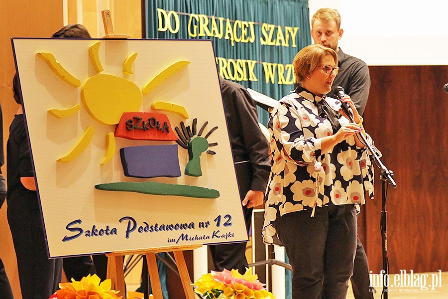 Koncert uczniów i absolwentów SP 12 "Do grającej szafy Grosik wrzuć"., fot. 26