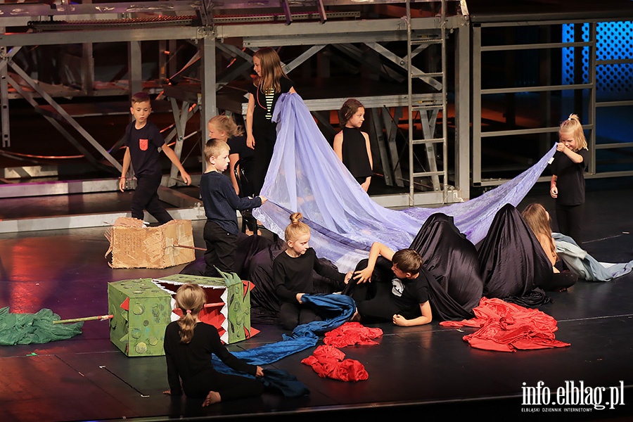 Pokaz grup teatralnych, fot. 40