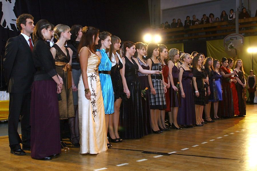 Bal Studniówkowy Zespołu Szkół Ogólnokształcących nr 1, fot. 25