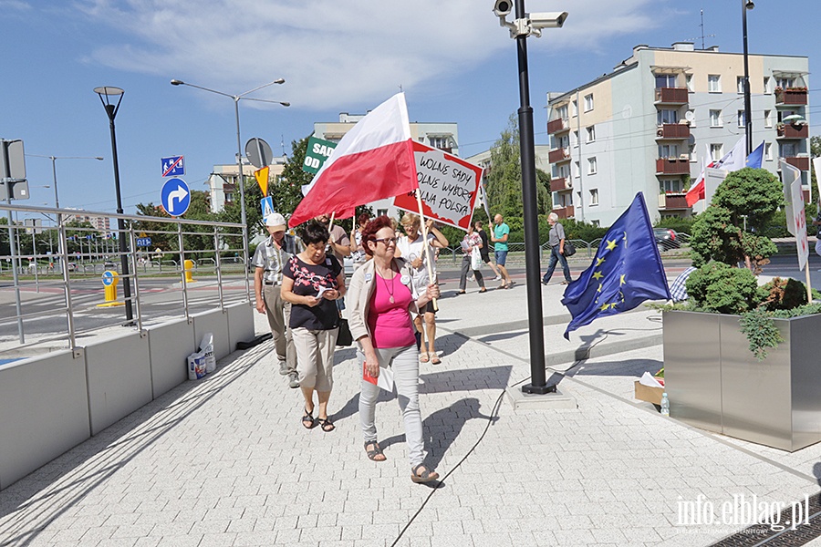 Sad protest, fot. 30