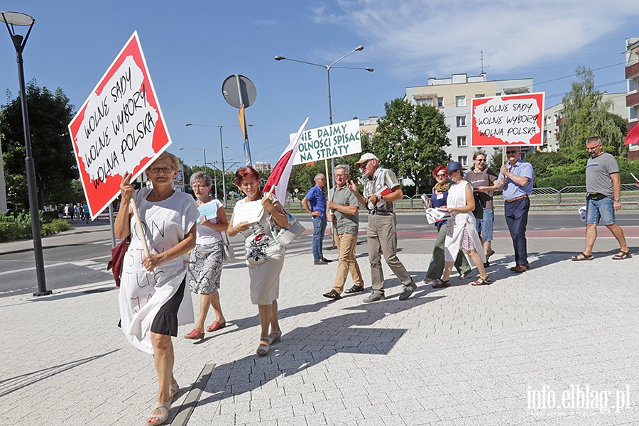 Sad protest, fot. 44