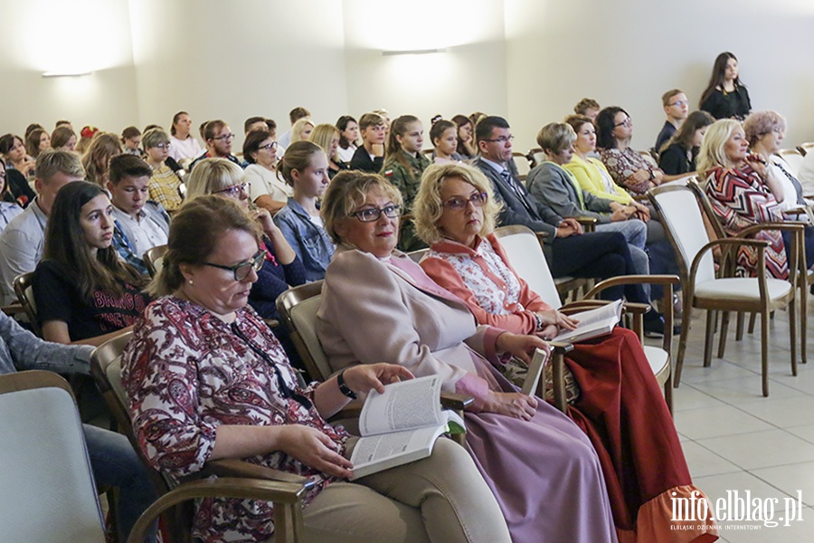 Narodowe Czytanie i kiermasz ju za nami, fot. 3