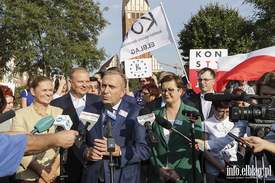 Elblag odwiedzili liderzy Koalicji Obywatelskiej, fot. 52