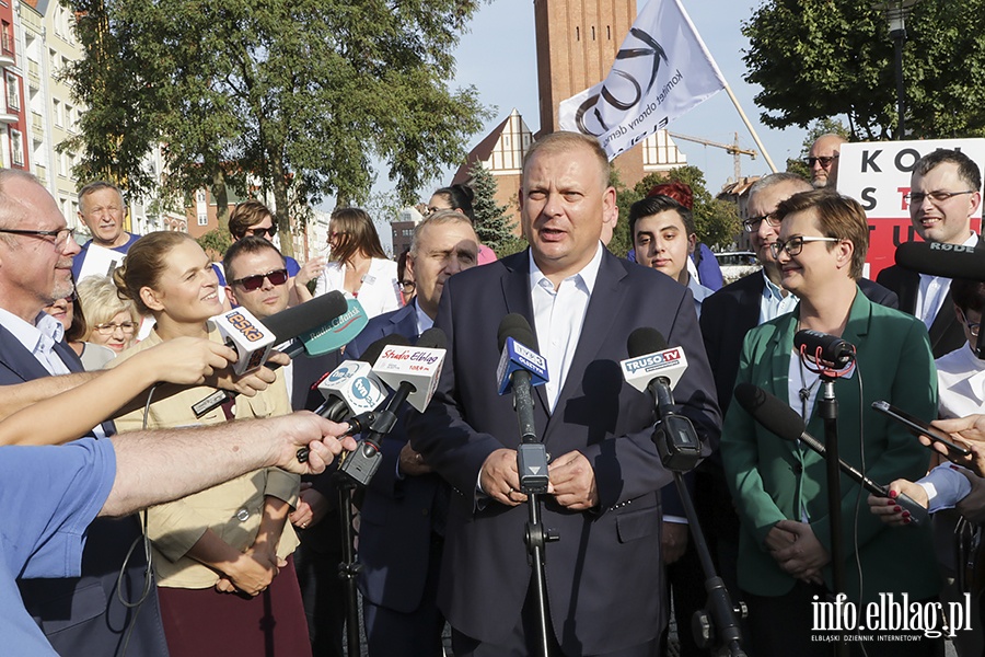 Elblag odwiedzili liderzy Koalicji Obywatelskiej, fot. 66