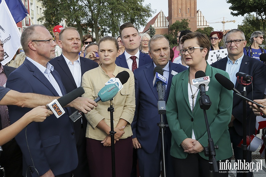 Elblag odwiedzili liderzy Koalicji Obywatelskiej, fot. 73