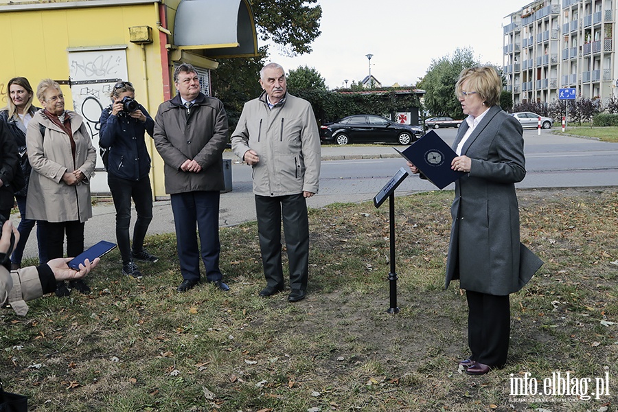 20 lat PWSZ sadzenie drzewek, fot. 4