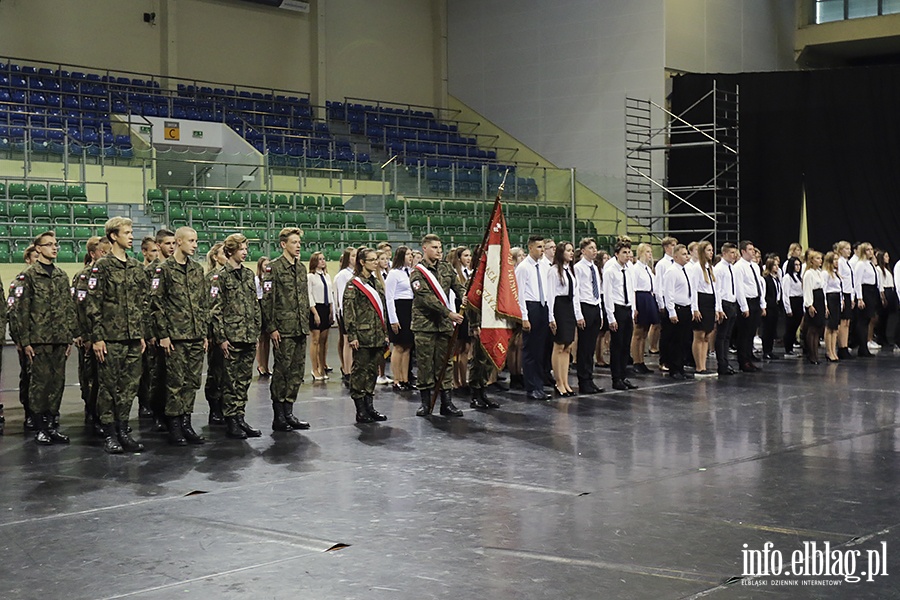 Technikum Ekonomiczne nadanie imienia Flagi Polski, fot. 6