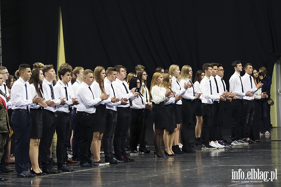 Technikum Ekonomiczne nadanie imienia Flagi Polski, fot. 17