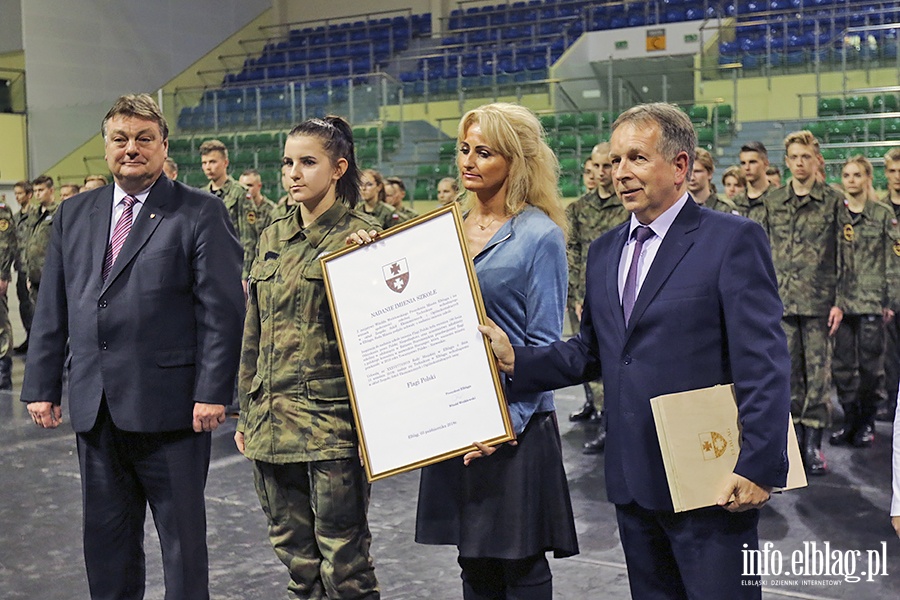 Technikum Ekonomiczne nadanie imienia Flagi Polski, fot. 32