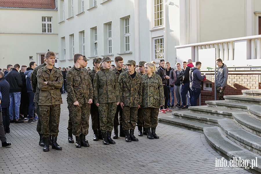 Odsonicie pamitkowej tablicy ZSZ Nr 1, fot. 3