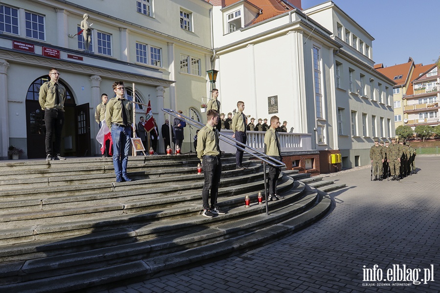 Odsłonięcie pamiątkowej tablicy ZSZ Nr 1, fot. 12