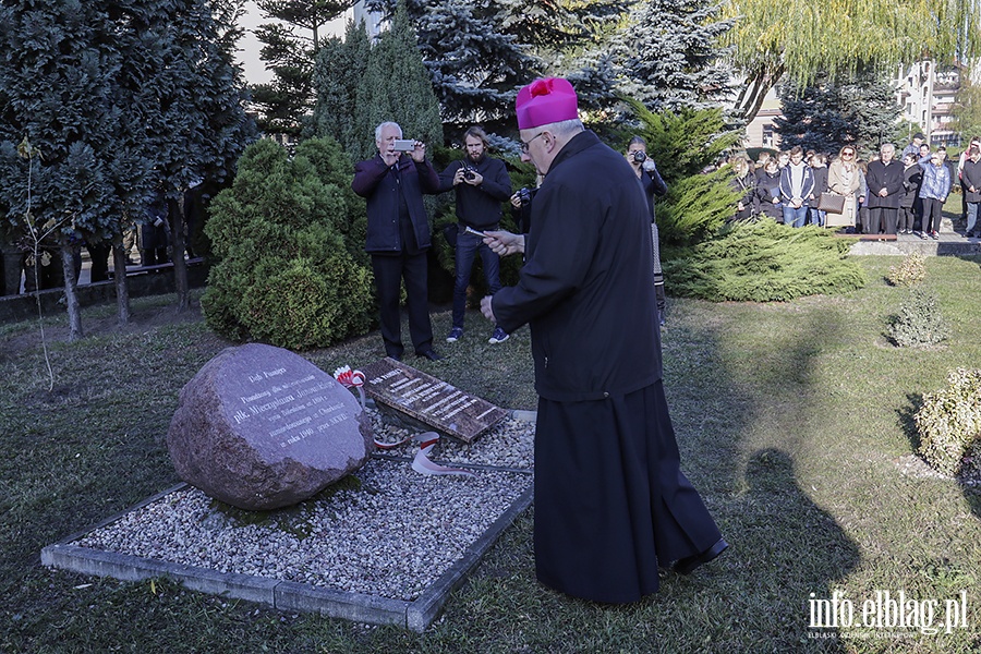 Odsłonięcie pamiątkowej tablicy ZSZ Nr 1, fot. 25