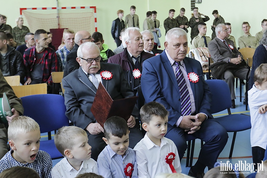 Odsłonięcie pamiątkowej tablicy ZSZ Nr 1, fot. 42