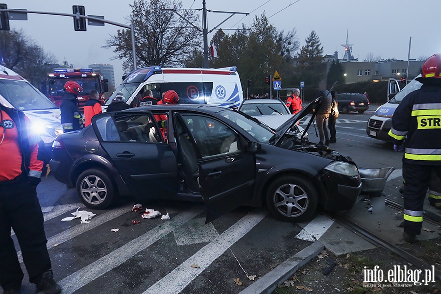 Wypadek na skrzyowaniu Pk.Dabka Pionierska, fot. 3