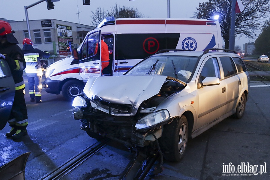 Wypadek na skrzyowaniu Pk.Dabka Pionierska, fot. 4