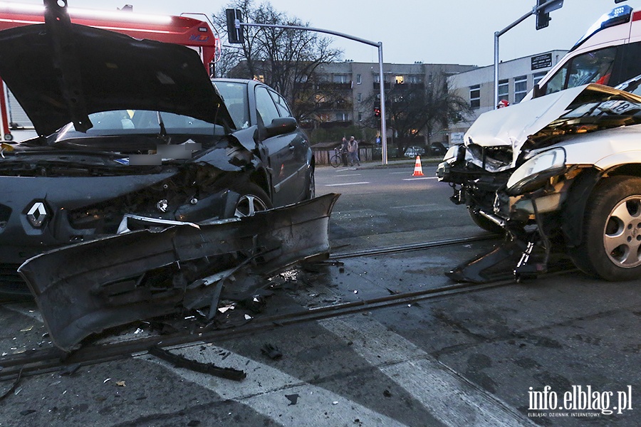 Wypadek na skrzyowaniu Pk.Dabka Pionierska, fot. 10