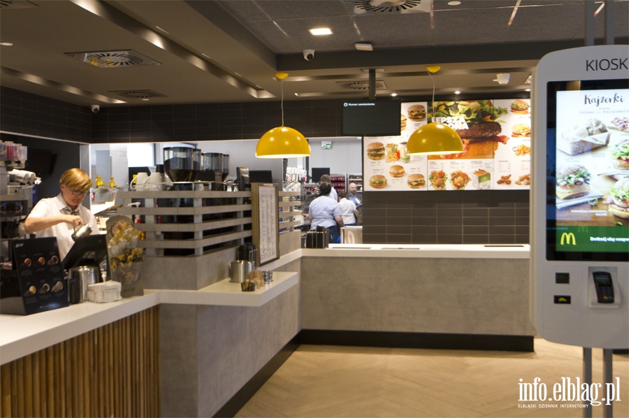 Otwarcie McDonald's w Elblgu, fot. 8