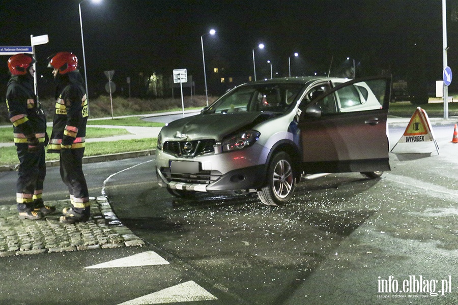 Wypadek nowe rondo ulica Krlewiecka, fot. 3