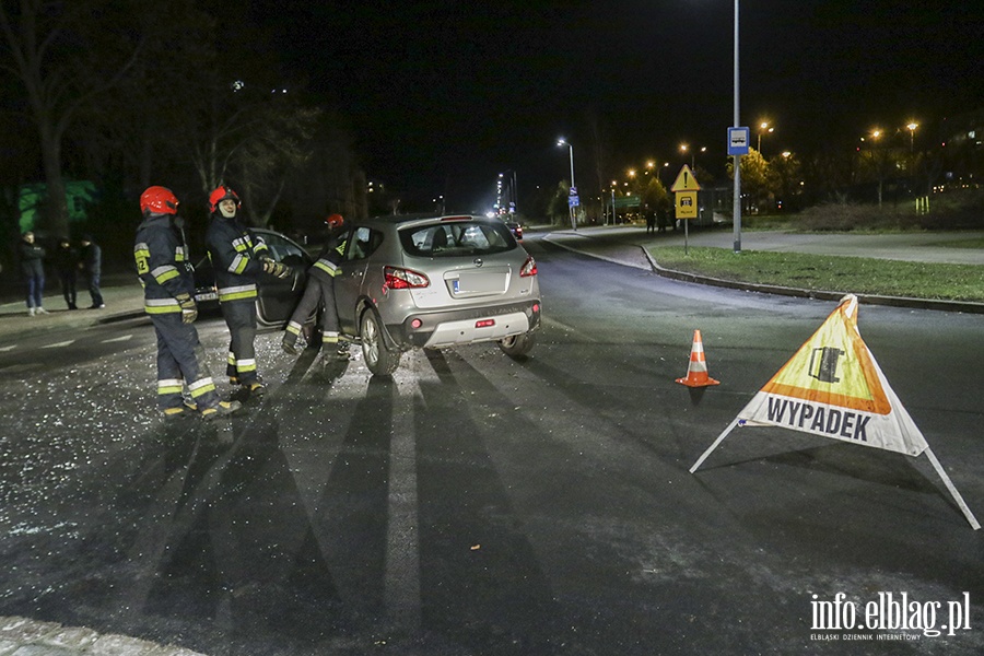 Wypadek nowe rondo ulica Krlewiecka, fot. 5