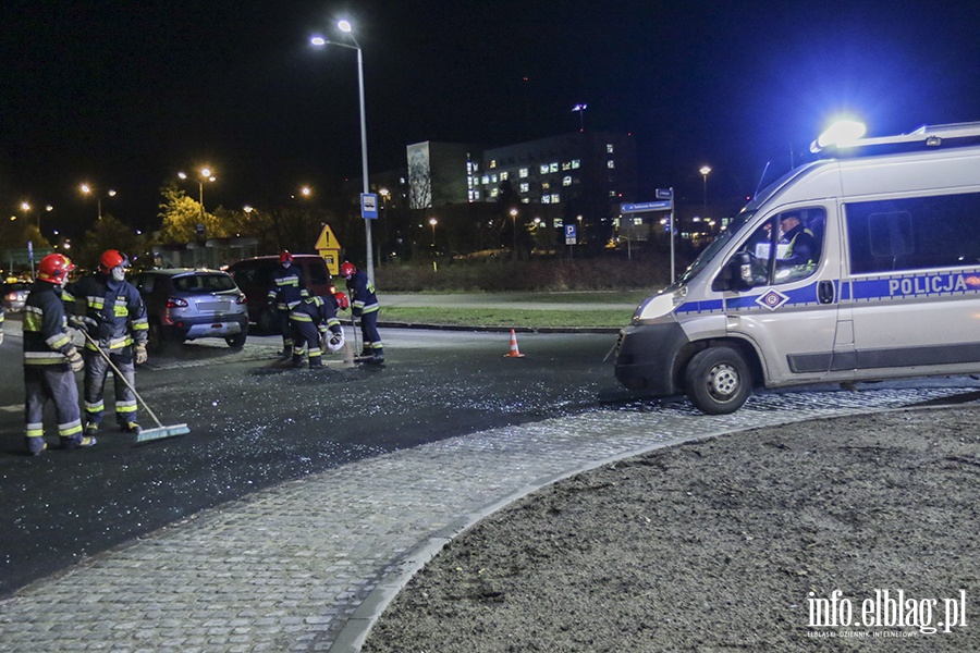 Wypadek nowe rondo ulica Krlewiecka, fot. 10