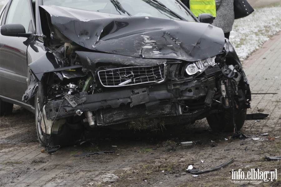 Wypadek na DK 7 w Kazimierzowie na skrzyowaniu Helenowo - Marzcino, fot. 8