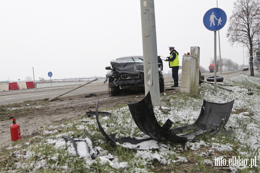 Wypadek na DK 7 w Kazimierzowie na skrzyżowaniu Helenowo - Marzęcino, fot. 9