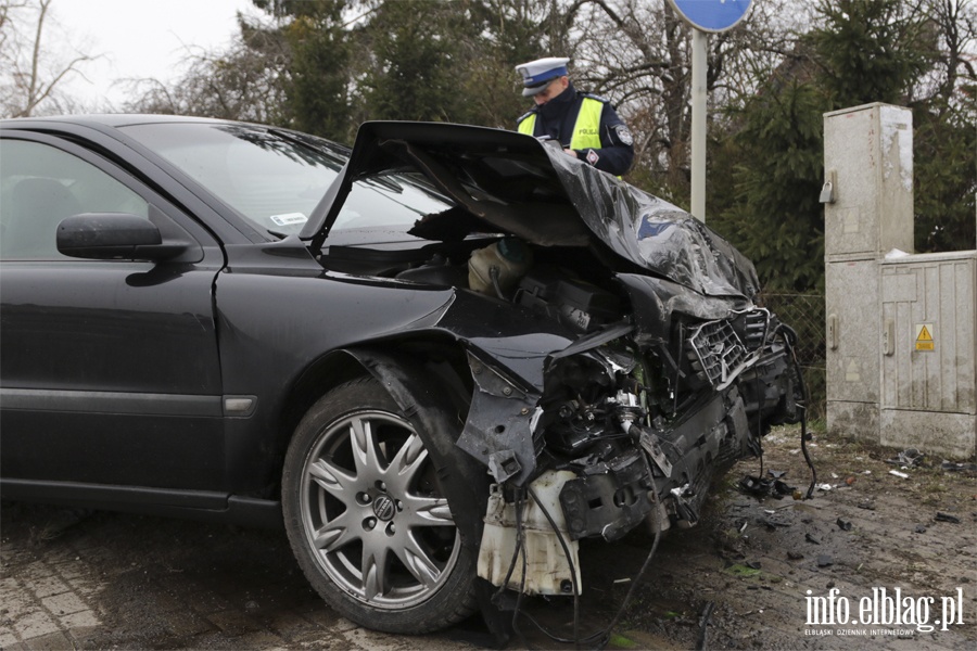 Wypadek na DK 7 w Kazimierzowie na skrzyowaniu Helenowo - Marzcino, fot. 10