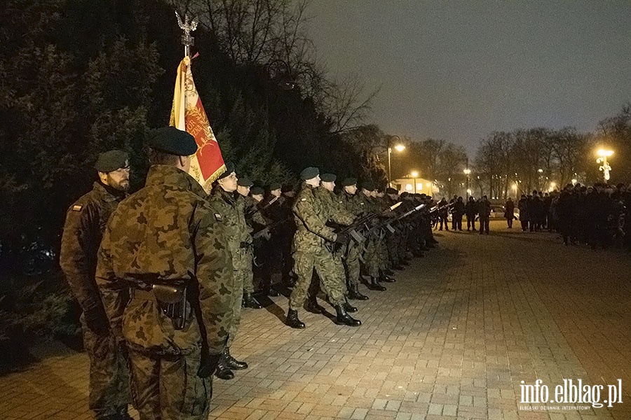 Upamitnili rocznic masakry grudniowej, fot. 26