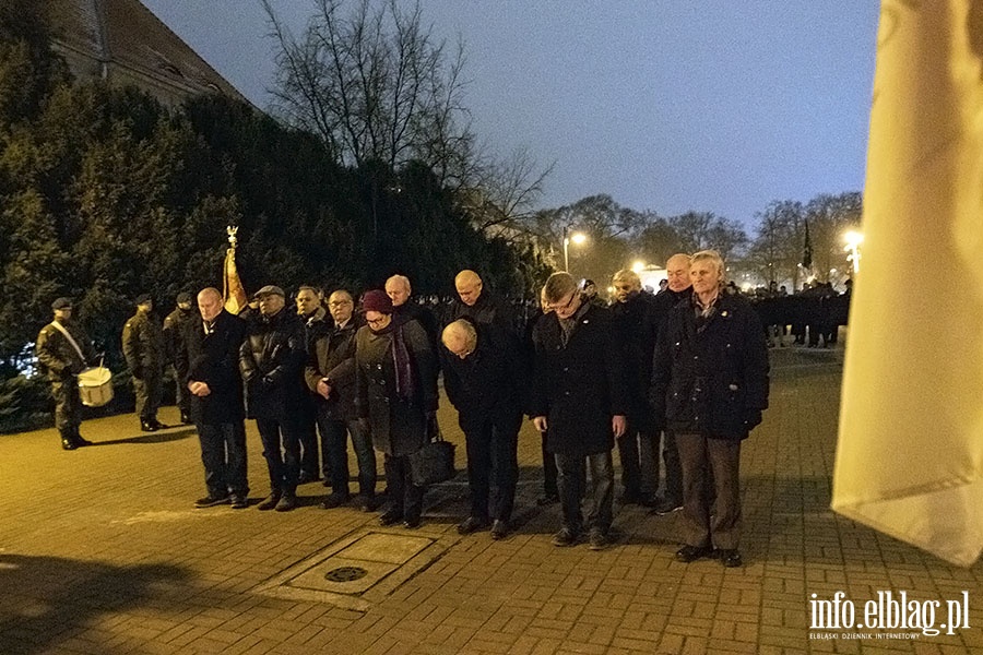 Upamitnili rocznic masakry grudniowej, fot. 31