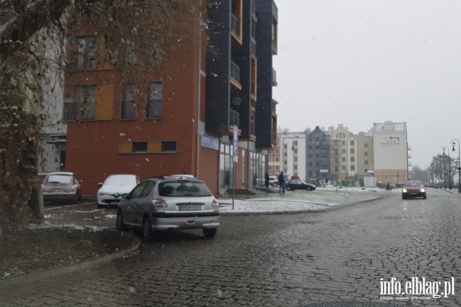 Mistrzowie parkowania w Elblągu część 2, fot. 2