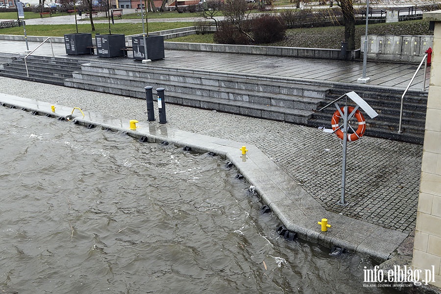 Wysoka woda na rzece Elblg, fot. 6